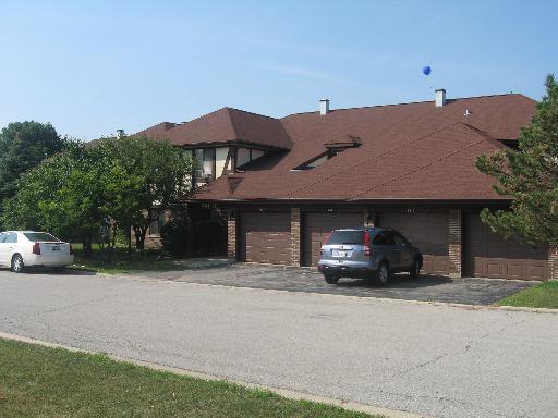 9315 W Montgomery Dr. #2A, Orland Park, IL 60462