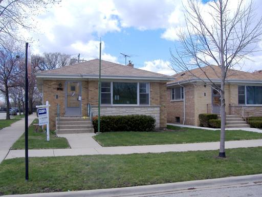 6100 N Keating Ave., Chicago, IL 60646