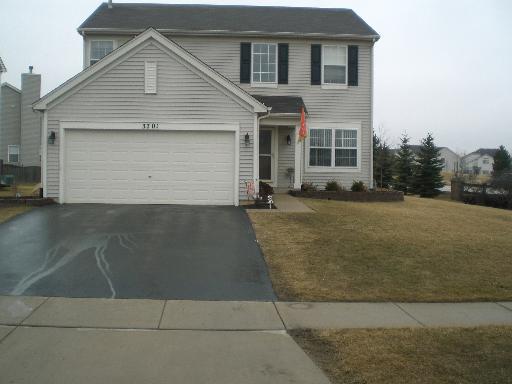 3701 Blue Ridge Dr., Carpentersville, IL 60110