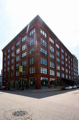 1017 W Washington St. #6H, Chicago, IL 60607