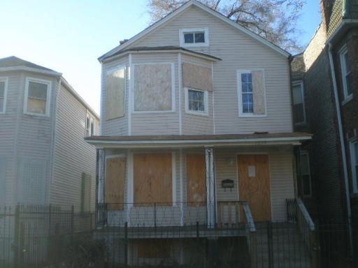 1024 N Leamington Ave., Chicago, IL 60651
