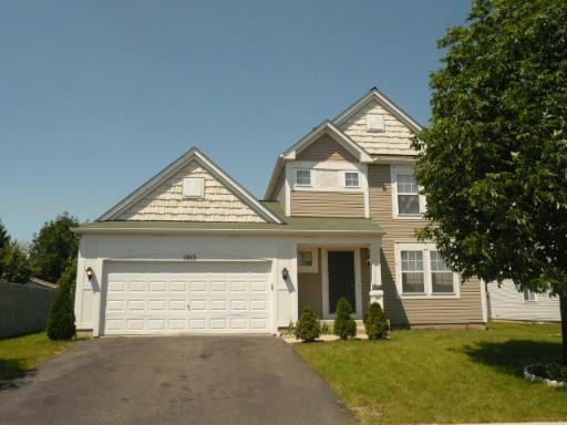 1015 Willow Bay St., Elgin, IL 60123