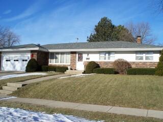 109 Cynthia Pl., DeKalb, IL 60115