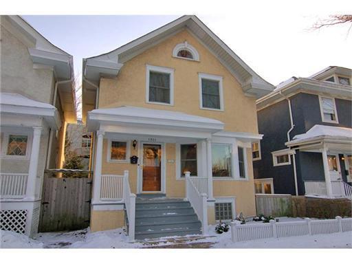 1321 W Waveland Ave., Chicago, IL 60613