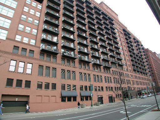 165 N Canal St. #1030, Chicago, IL 60606