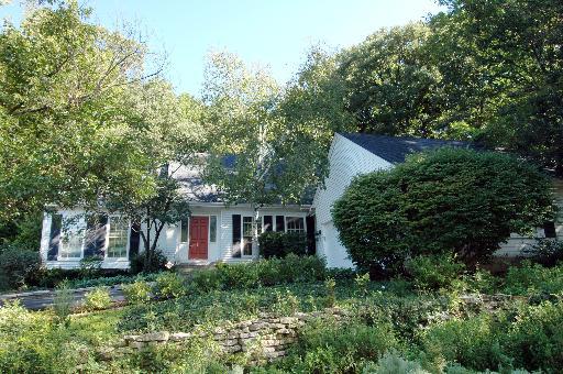 451 Bonnie Dundee Rd., East Dundee, IL 60118