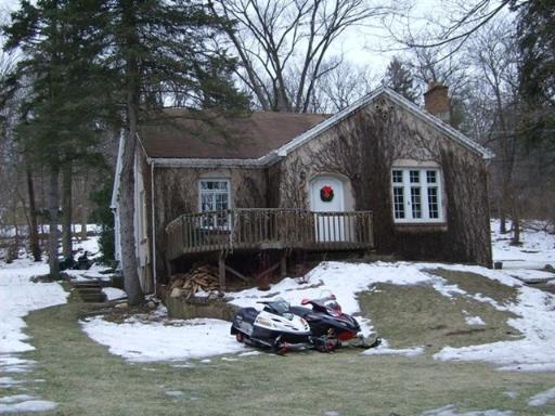 26 Starr Dr., Algonquin, IL 60102