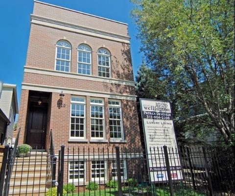 1720 W Wellington, Chicago, IL 60657