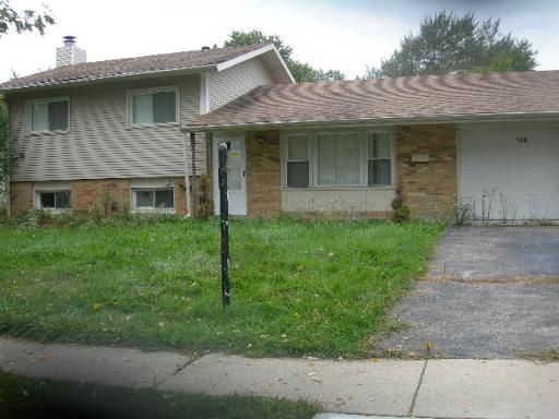 590 Ashland St., Hoffman Estates, IL 60169