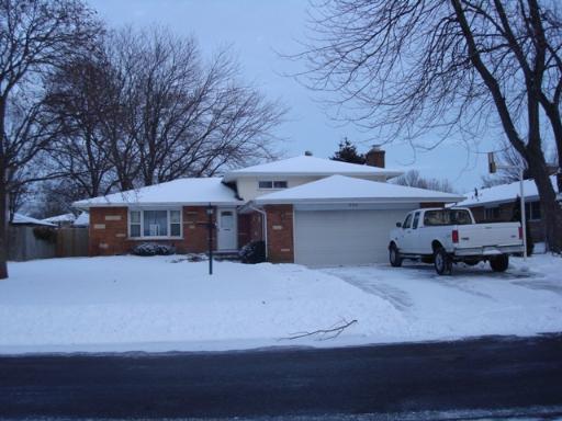 884 S Cheryl Ln., Kankakee, IL 60901