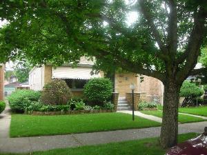 8861 S Beverly Ave., Chicago, IL 60620