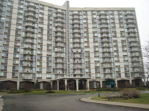 20 N Tower Rd. #5J, Oak Brook, IL 60523