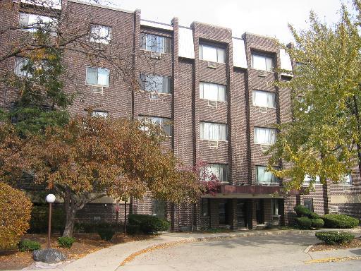 8444 W Wilson Ave. #201, Chicago, IL 60656