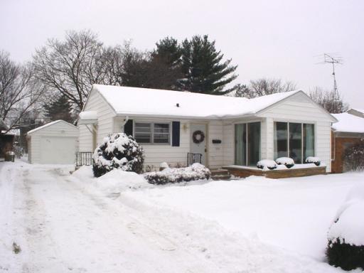 1610 Stratford Ave., Rockford, IL 61107