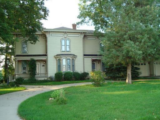 110 Slater Ave., Hinckley, IL 60520