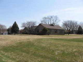 2907 Springbrook Rd., Crystal Lake, IL 60012