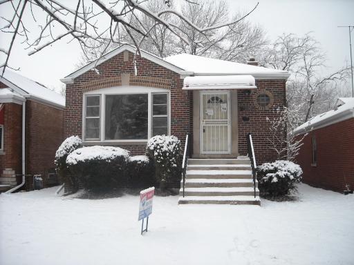 14508 S State St., Riverdale, IL 60827