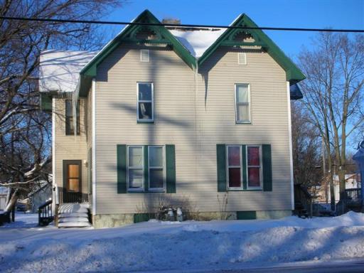 820 N Rockton Ave., Rockford, IL 61103