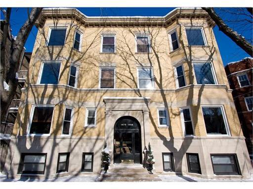 1466 W Warner #1E, Chicago, IL 60657