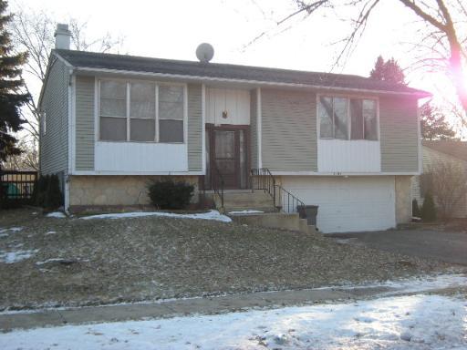 1101 Hunter Dr., Elgin, IL 60120