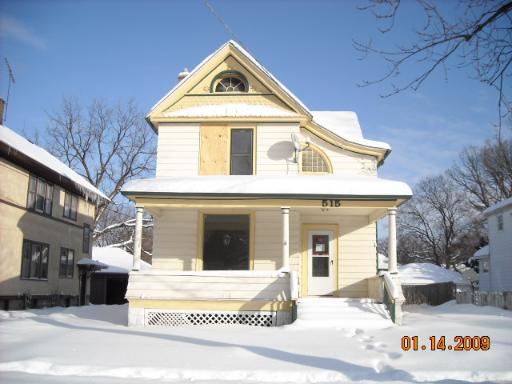 515 Oak Ave., Aurora, IL 60506