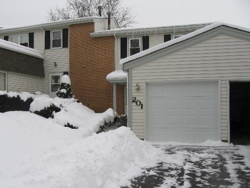 201 Monroe Rd., Bolingbrook, IL 60440