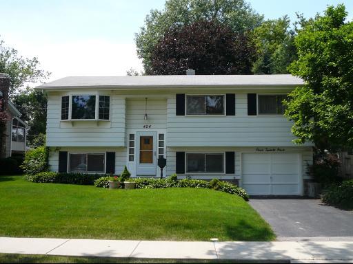 424 N Lombard Ave., Lombard, IL 60148