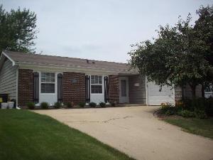 1329 E Kennedy Dr., Streamwood, IL 60107