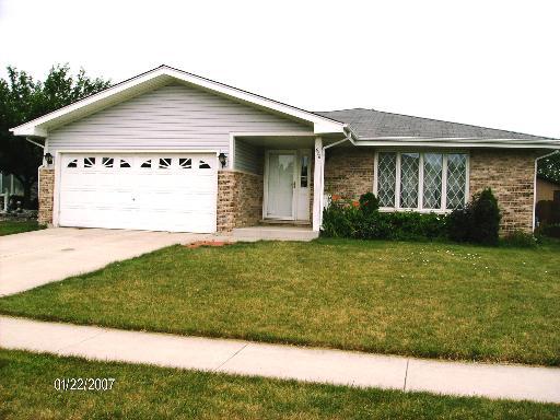 626 Gavin Ave., Romeoville, IL 60446