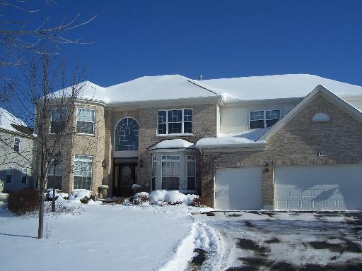 1613 Rolling Hills Dr., Crystal Lake, IL 60014
