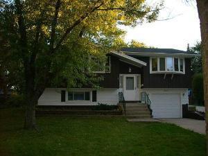 1827 Concordia Ln., Schaumburg, IL 60193