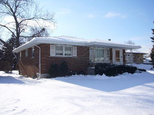 4417 W 101st St., Oak Lawn, IL 60453