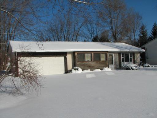 346 Hanover Dr., Bolingbrook, IL 60440
