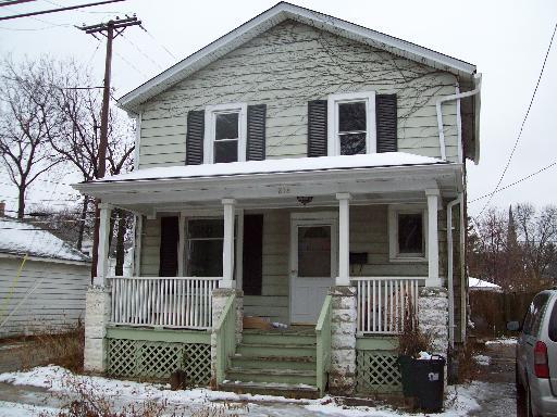 218 E North Ave., Naperville, IL 60540