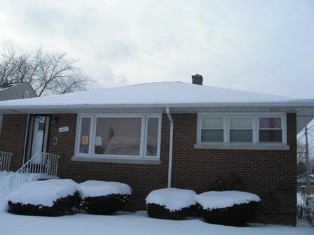 588 Mackinaw Ave., Calumet City, IL 60409