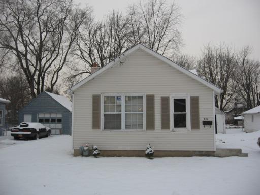 842 N Wood St., Aurora, IL 60505