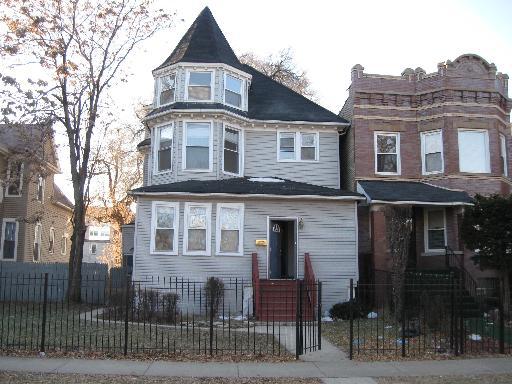 38 N Parkside St., Chicago, IL 60651