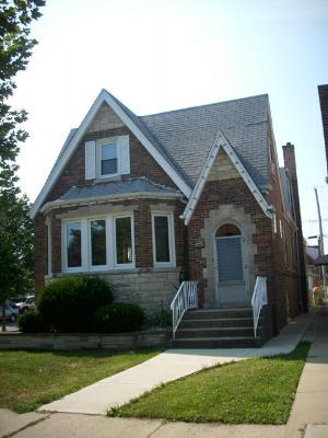 5901 W Cornelia Ave., Chicago, IL 60634