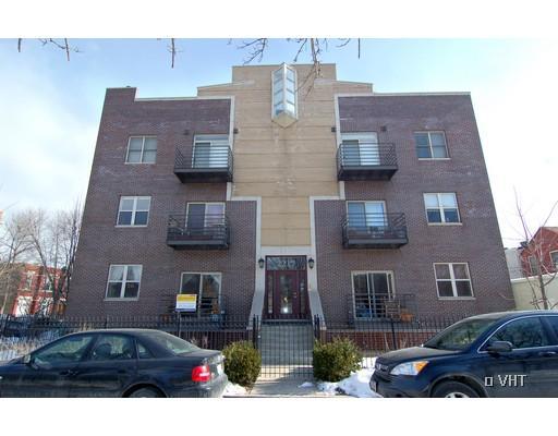 2217 N Oakley St. #1N, Chicago, IL 60647