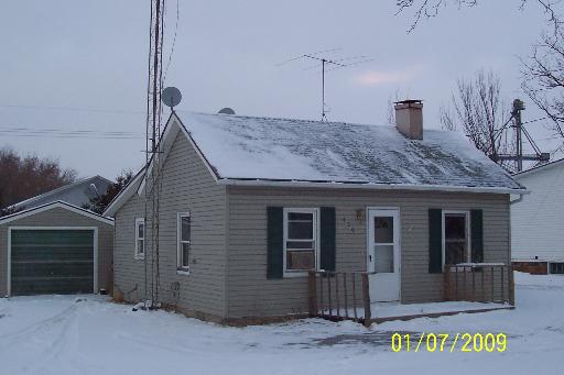 420 Clark St., Paw Paw, IL 61353