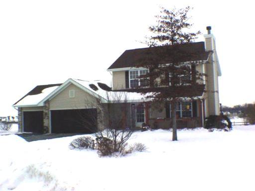 390 Wynstone Way, Rockton, IL 61072