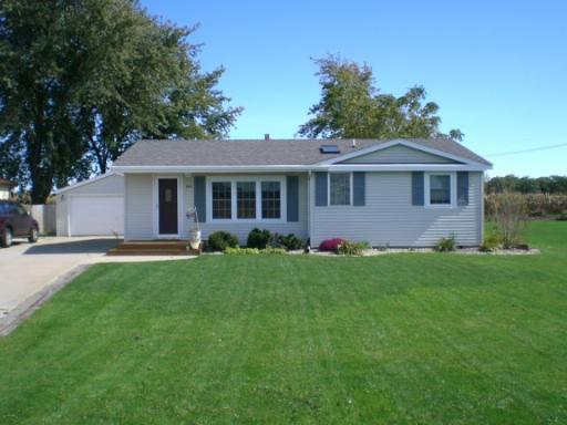 1303 N 5000 W Rd., Kankakee, IL 60901