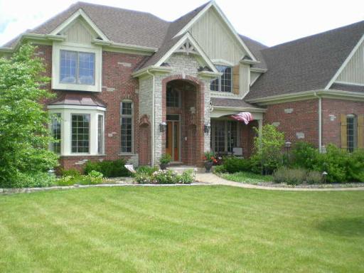 40W630 Stoneridge Ct., Elgin, IL 60124