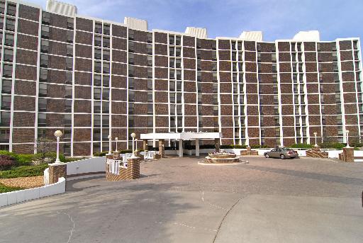 1500 Sheridan Rd. #5A, Wilmette, IL 60091