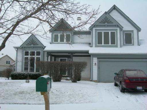 318 Wildberry Ln., Bartlett, IL 60103