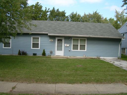 447 E Birch Dr., Glenwood, IL 60425