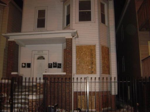 8373 S Bond Ave., Chicago, IL 60617