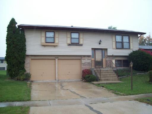 18700 Oakwood Ave., Country Club Hills, IL 60478