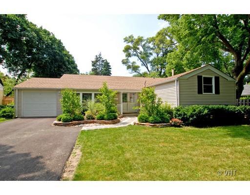 1440 Sycamore Ln., Northbrook, IL 60062