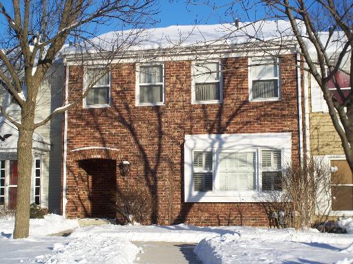 1529 Wedgefield Cir., Naperville, IL 60563